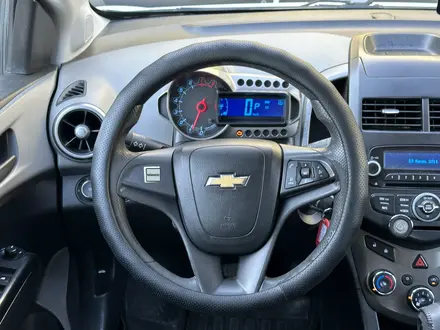 Chevrolet Aveo 2013 года за 4 000 000 тг. в Атырау – фото 7