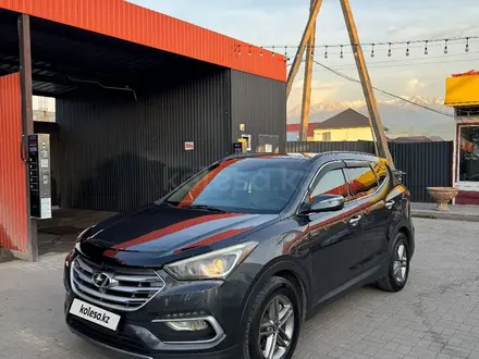 Hyundai Santa Fe 2017 года за 9 700 000 тг. в Алматы – фото 4