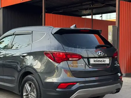 Hyundai Santa Fe 2017 года за 9 700 000 тг. в Алматы – фото 7