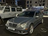 Mercedes-Benz C 320 2005 года за 3 700 000 тг. в Астана – фото 2