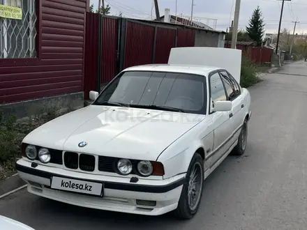 BMW 528 1990 года за 2 900 000 тг. в Караганда – фото 2