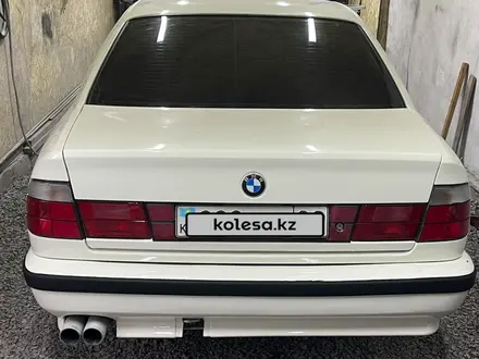 BMW 528 1990 года за 2 900 000 тг. в Караганда