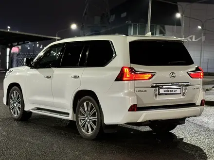 Lexus LX 570 2017 года за 36 500 000 тг. в Алматы – фото 12