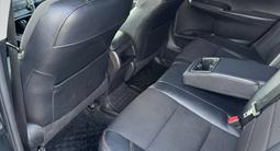 Toyota Camry 2015 года за 5 900 000 тг. в Атырау – фото 5