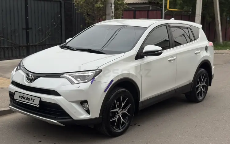 Toyota RAV4 2018 годаүшін11 500 000 тг. в Алматы