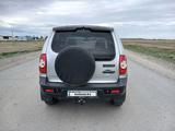 Chevrolet Niva 2018 года за 4 100 000 тг. в Семей – фото 2