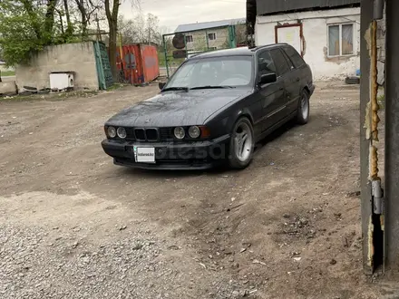 BMW 525 1992 года за 2 100 000 тг. в Алматы