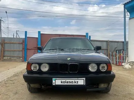 BMW 520 1990 года за 800 000 тг. в Байконыр – фото 6