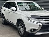 Mitsubishi Outlander 2015 года за 8 500 000 тг. в Алматы – фото 2