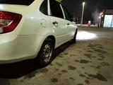 ВАЗ (Lada) Granta 2190 2013 года за 1 995 000 тг. в Алматы – фото 2