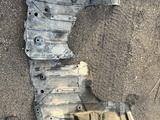 Защита двигателя поддона Toyota Carina E Caldina Corona за 20 000 тг. в Караганда