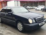 Mercedes-Benz E 230 1995 годаfor2 200 000 тг. в Шымкент