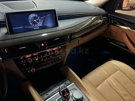 BMW X6 2018 года за 22 000 000 тг. в Алматы – фото 8