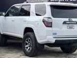 Toyota 4Runner 2020 года за 21 000 000 тг. в Актобе – фото 3