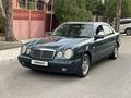 Mercedes-Benz E 320 1999 годаүшін3 200 000 тг. в Алматы – фото 4