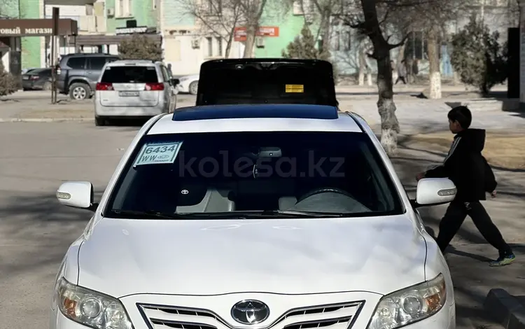 Toyota Camry 2010 года за 6 100 000 тг. в Жанаозен