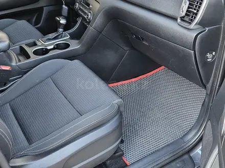 Kia Sportage 2019 года за 9 300 000 тг. в Петропавловск – фото 16