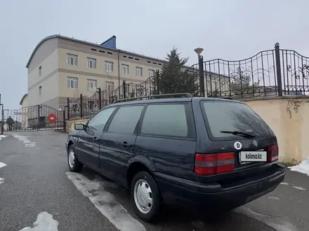 Volkswagen Passat 1996 года за 2 550 000 тг. в Шымкент