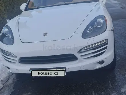 Porsche Cayenne 2012 года за 21 500 000 тг. в Шымкент