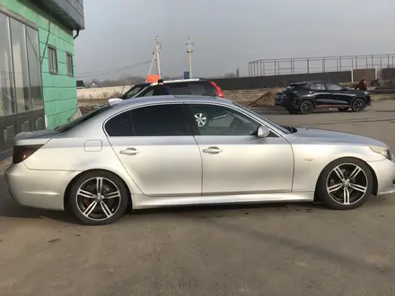 BMW 530 2004 года за 5 800 000 тг. в Алматы – фото 3