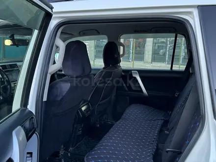 Toyota Land Cruiser Prado 2018 года за 19 500 000 тг. в Атырау – фото 11