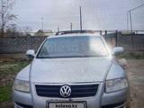 Volkswagen Touareg 2005 года за 4 500 000 тг. в Шымкент