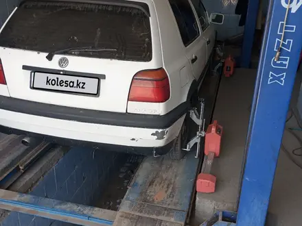 Volkswagen Golf 1992 года за 950 000 тг. в Кулан