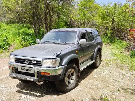 Toyota Hilux Surf 1995 года за 2 400 000 тг. в Алматы – фото 4