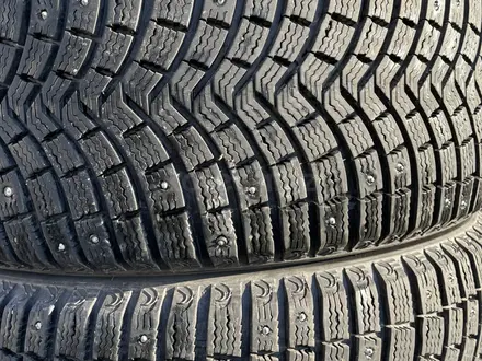 Зимние шипованные шины 285/50r20 Michelin Latitude Ice X за 320 000 тг. в Костанай – фото 14