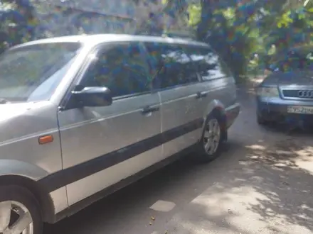 Volkswagen Passat 1991 года за 1 400 000 тг. в Шымкент – фото 8