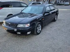Nissan Maxima, 1995