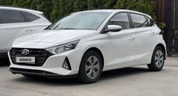 Hyundai i20 2023 года за 6 800 000 тг. в Алматы