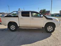 Toyota Hilux 2012 года за 8 500 000 тг. в Жанаозен