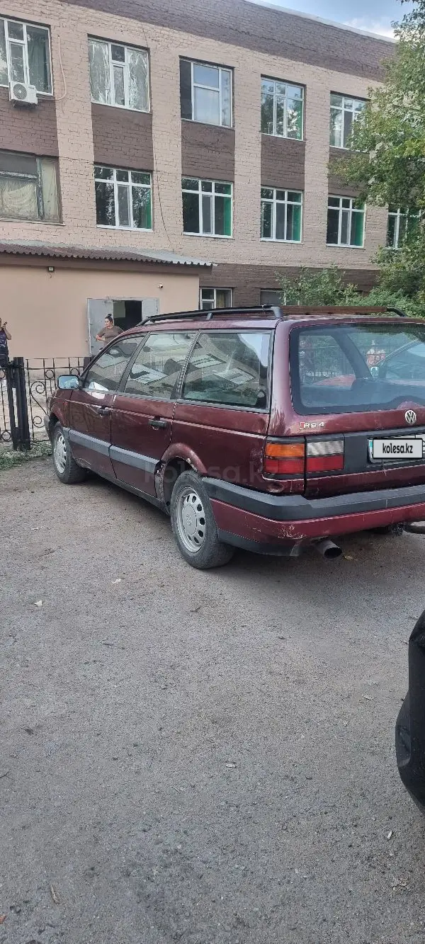 Volkswagen Passat, 1992