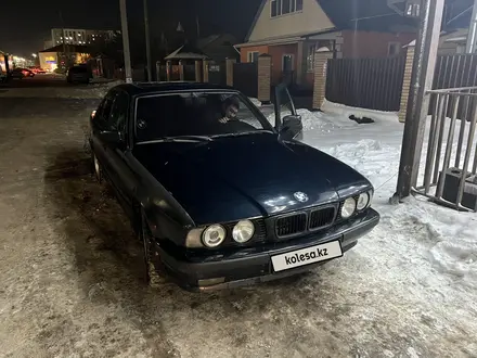 BMW 520 1995 года за 2 000 000 тг. в Астана – фото 4