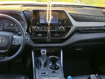 Toyota Highlander 2021 года за 22 550 000 тг. в Шымкент – фото 14
