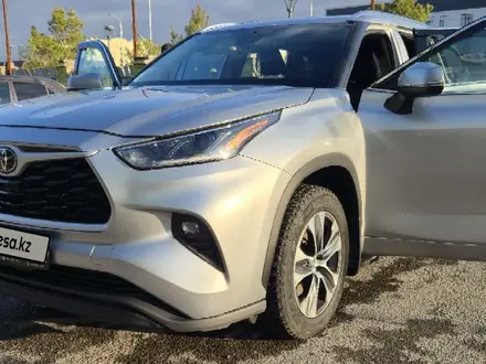 Toyota Highlander 2021 года за 22 550 000 тг. в Шымкент – фото 3