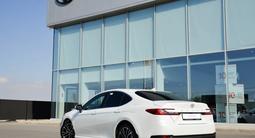 Toyota Camry Luxe 2025 года за 25 190 000 тг. в Кызылорда – фото 2