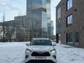 Toyota Highlander 2022 года за 31 700 000 тг. в Алматы – фото 5