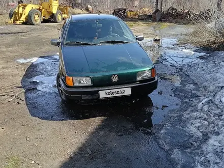 Volkswagen Passat 1988 года за 1 200 000 тг. в Алтай – фото 4