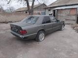 Mercedes-Benz E 260 1992 годаүшін550 000 тг. в Актау – фото 4