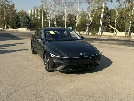 Hyundai Elantra 2024 года за 9 200 000 тг. в Алматы