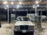 Mercedes-Benz E 230 1990 года за 600 000 тг. в Шымкент