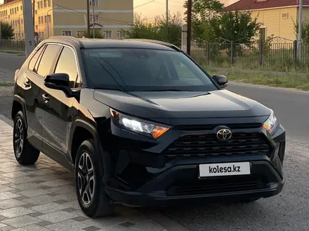 Toyota RAV4 2021 года за 12 000 000 тг. в Тараз