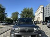 Toyota Land Cruiser 2014 годаүшін28 500 000 тг. в Алматы