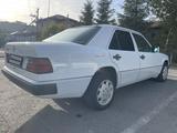 Mercedes-Benz E 250 1993 годаүшін2 500 000 тг. в Астана – фото 5