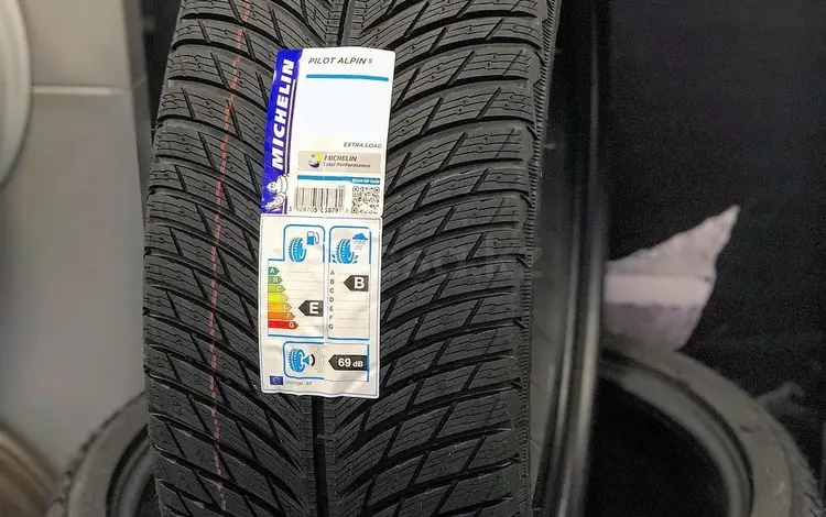 245-35-21 Michelin Pilot Alpin 5 за 255 000 тг. в Алматы