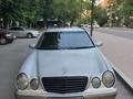 Mercedes-Benz E 320 2001 года за 2 600 000 тг. в Алматы