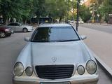 Mercedes-Benz E 320 2001 года за 2 600 000 тг. в Алматы