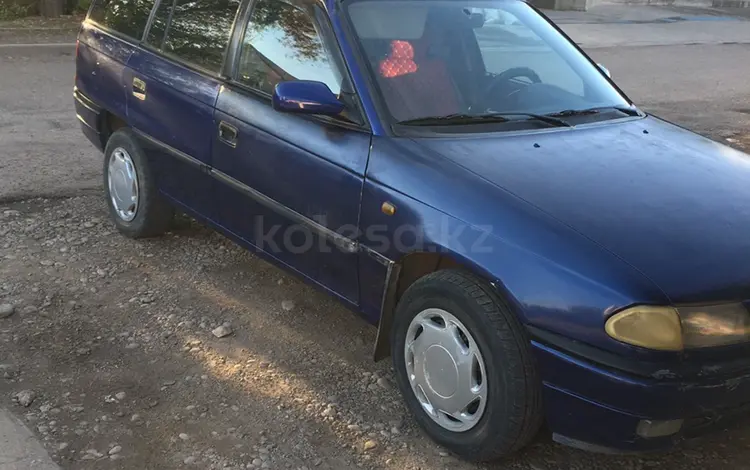 Opel Astra 1997 годаfor1 300 000 тг. в Шымкент